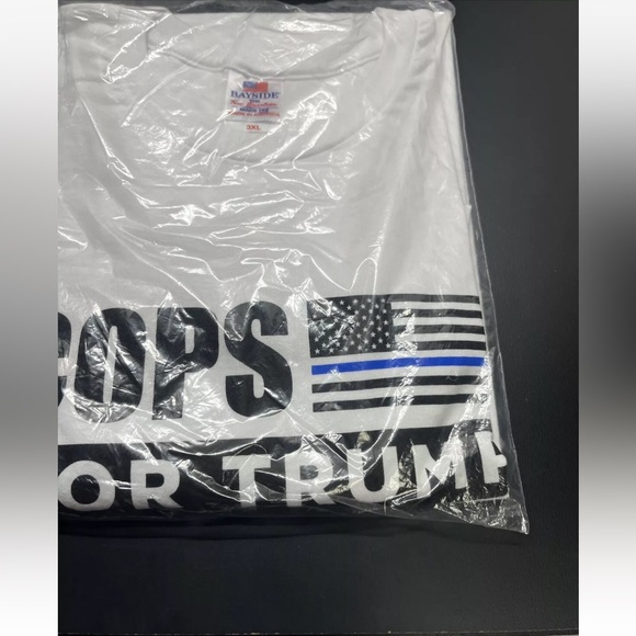 NIP Cops For Trump Thin Blue Line Shirt - Picture 4 of 5